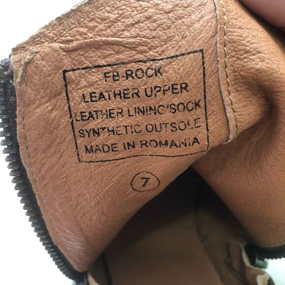 Freebird by Steven brown tan suede ankle boots 7 cowboy western heel - Picture 10 of 13